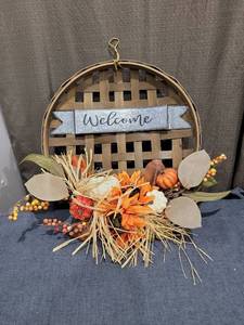 lot 599 image: Woven Basket Wall Hanging with Welcome Banner and Fall Floral Arrangement