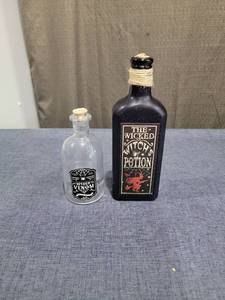 lot 614 image: Spider Venom and The Wicked Witchs Potion Decorative Bottles Set of 2