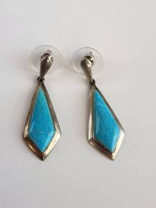 lot 149 image: Turquoise Drop Earrings Pair 925 Hammered Sterling