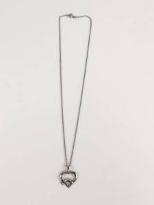 lot 167 image: Sterling Silver Heart Dolphin Pendant Necklace Chain All .925