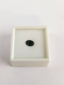 lot 193 image: 0.75 Carat Green Labradorite Oval Gemstone 8x6mm