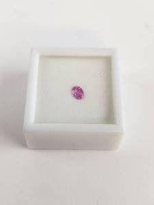 lot 195 image: Pink Sapphire 0.50 Carat 6x4mm Oval Gemstone