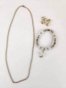 lot 219 image: 3-Piece Jewelry Set White Beads Gold-Tone Chain Necklace Bracelet Earrings