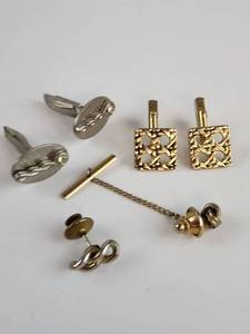 lot 238 image: Vintage Decorative Hardware Lot Cufflinks Tie Clip Chain