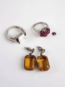 lot 258 image: Jewelry Lot 2 Rings Earrings Gemstones