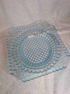 lot 521 image: Thousand Eye Aqua Blue Bubble Glass Square Plate&nbsp