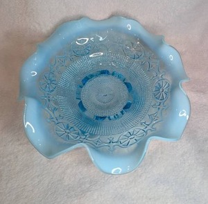 lot 524 image: Blue Glass Dish with Wheel and Floral Relief Pattern