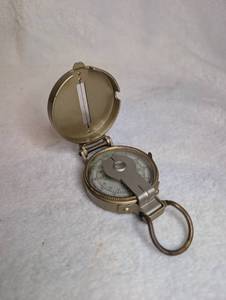 lot 1008 image: Engineer Compass Lensatic Pocket Compass with Clinometer