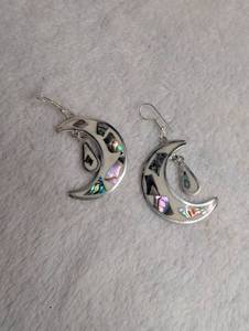 lot 3000 image: Moon Crescent Earrings with Abalone Shell Inlay Pair