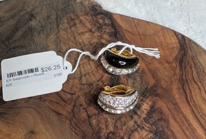 lot 3008 image: Swarovski J Rivers 5180 Fashion Jewelry Earrings Lot