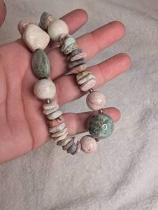 lot 3201 image: Beaded Necklace with Stone and Shell Beads