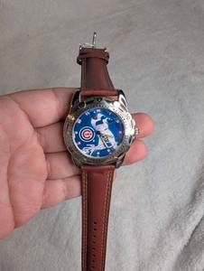 lot 3400 image: Chicago Cubs MLB Baseball Wristwatch with Brown Leather Strap