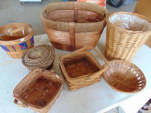 lot 3764 image: Multiple Baskets - one Longaberger