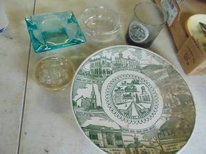 lot 3790 image: Peabody glass and plate