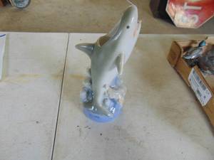 lot 3794 image: Shark planter