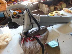 lot 3805 image: Ryobi blowervacuum mulcher