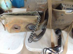 lot 3824 image: U.S. military field phones