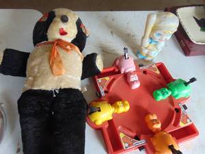 lot 3835 image: Hungry hippos and more toys