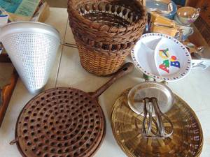 lot 3845 image: Basket full of primitives