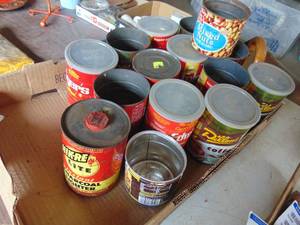lot 3848 image: Collectible tins