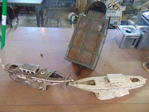 lot 3902 image: Pair of ship TV lamps - one cracked