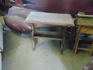 lot 3921 image: Small primitive table