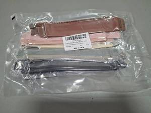lot 79536 image: 5 Pack Pen Holders