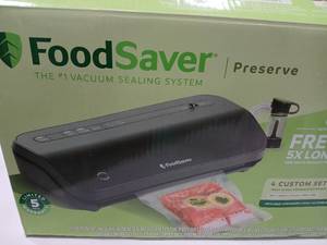 lot 34993 image: Food Saver Vacuum Sealing System VS2280