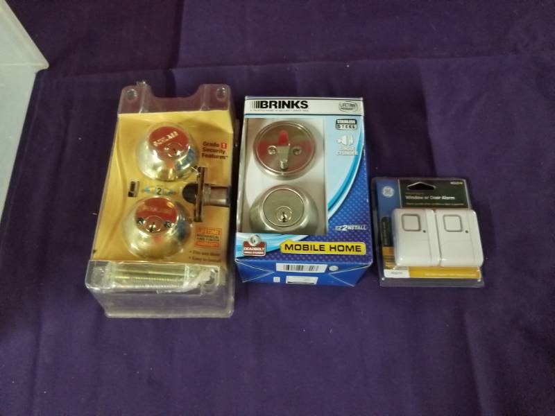 lot 2391 image: Two Deadbolts and Two WindowDoor Alarms