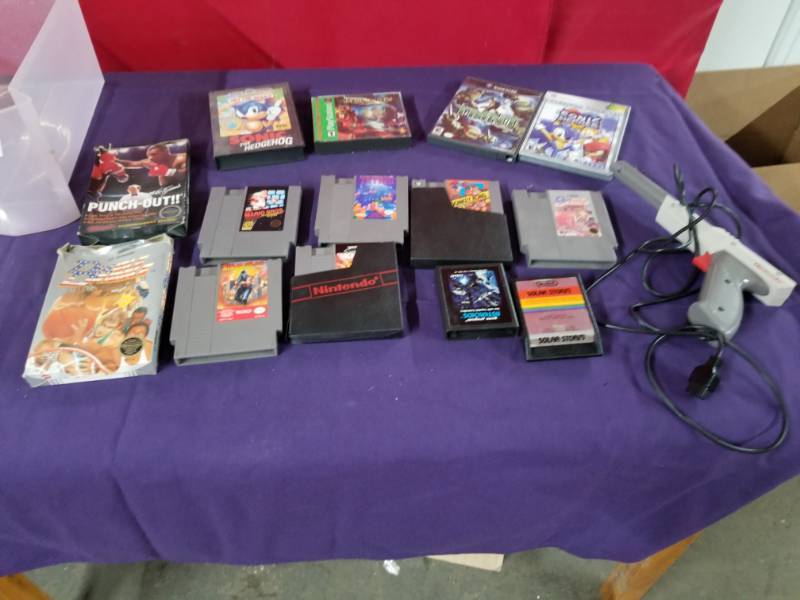 lot 2447 image: Old School Games Lot