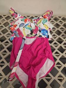 lot 2361 image: Medium One Piece Bathing Suit - Retail $0