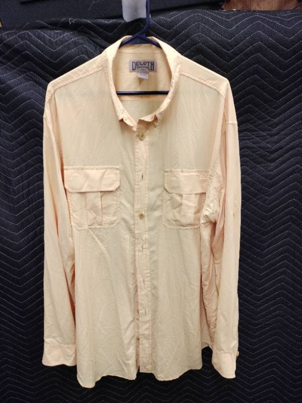 lot 33964 image: Duluth Trading Co. mens utility or hiking button-down shirt