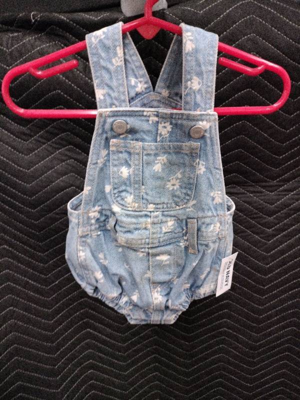 lot 33992 image: Old Navy Printed Jean Shortall Romper - 0-3m