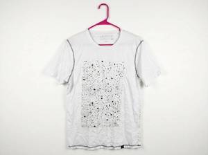 lot 25721 image: Raw Yarn Industries White Speckled Graphic T-Shirt Size L