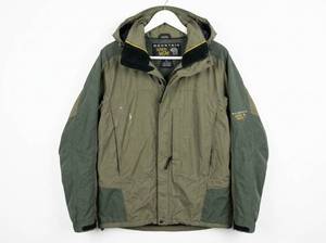 lot 25805 image: Mountain Hardwear Waterproof Jacket Size L