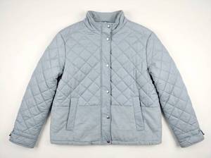 lot 25814 image: Time and Tru Quilted Puffer Jacket Size 2X