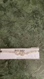 lot 243 image: Anklet with Beaded Design Made in China