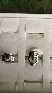 lot 250 image: Stainless Steel silver tone size 6 rings 2-Piece Set