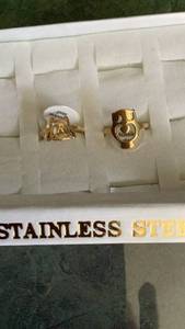 lot 253 image: Stainless steel rings size 6 gold tone color