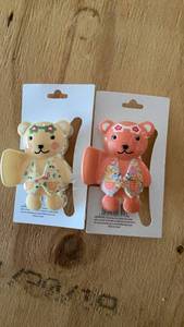 lot 355 image: Decorative Bear Figures with Wings 2-Pack Cream and Coral