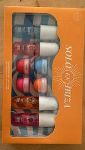 lot 370 image: Solstice Fragrance Body Care Set 8 Piece