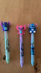 lot 379 image: 3 Character Topper Ballpoint Pens with Blue and Pink Figures