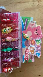 lot 395 image: Squinkies Romantic Gloss Set with Character Charms set of 6