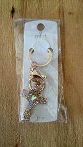 lot 432 image: Mini Cross Keychain with Rhinestones - Retail $0
