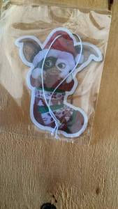 lot 487 image: Gremlins Gizmo Character Ornament with String airfreshner -