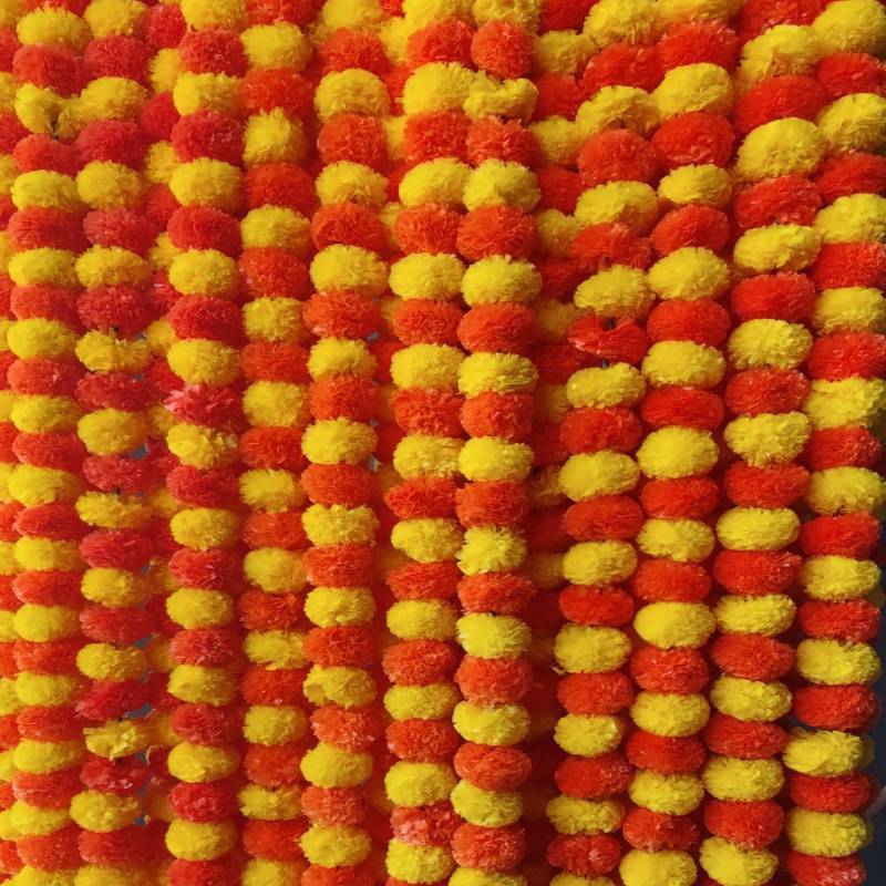 lot 73708 image: 5 PC - 5 feet Marigold Garland IndianAmerican Wedding Party Mantle Decoration, Faux Garlands Wedding Garland, Diwali Decoration, Spring Bush Floral (Yellow & Dark Orange) - Retail $15
