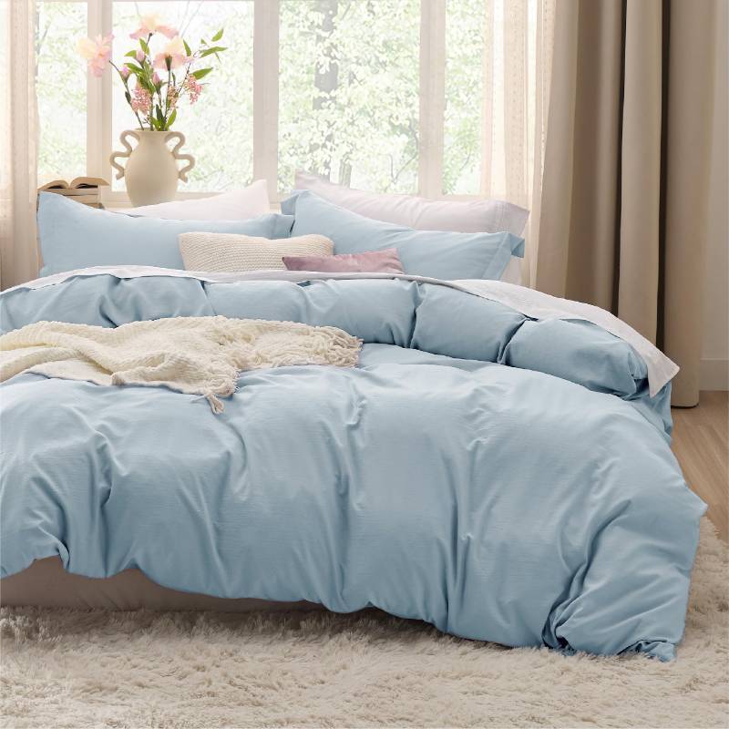lot 52860 image: Bedsure Sky Blue Duvet Cover Full Size - 3 Pieces Prewashed Extra Soft Cotton-Like Bedding Set, Includes 1 Duvet Cover 80x90 Inches with Zipper Closure & 2 Pillow Shams, Comforter Not Included