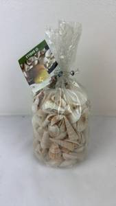 lot 70 image: Seashell Collection in Clear bag