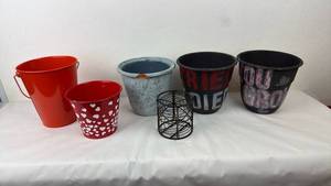 lot 79 image: Decorative Buckets and Containers Lot 6 Pieces Assorted