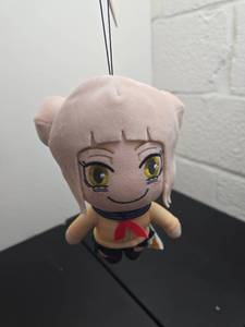 lot 120 image: Great Eastern Entertainment Co Inc Plush Figure Ornament